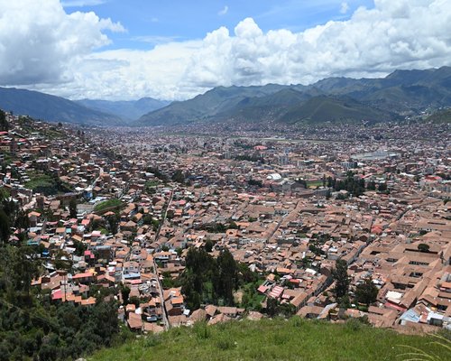 Familiar walking route in an Andean city